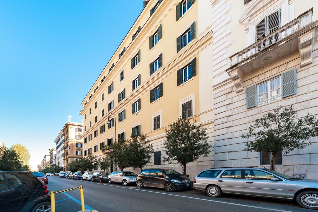 Tridomus Apartment - Mecenate 77 Rome Extérieur photo